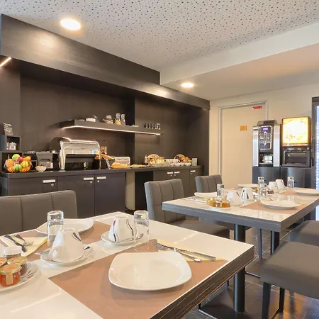 Western Journel Paris Sud Hotel 3*
