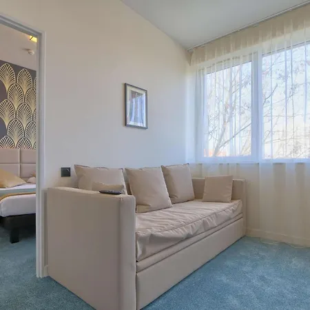 Western Journel Paris Sud 3*