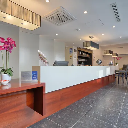 Hotel Western Journel Paris Sud 3*